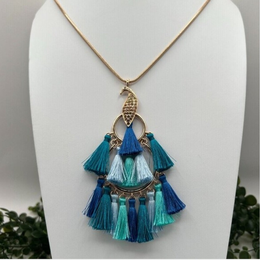 NEW Lilly Pulitzer Palm Beach Pretty Peacock Tassel Necklace Blue Gold 27663-962